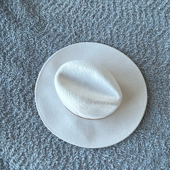 Brand New Tentree Festival Hat. Mint condition. - Picture 4 of 4